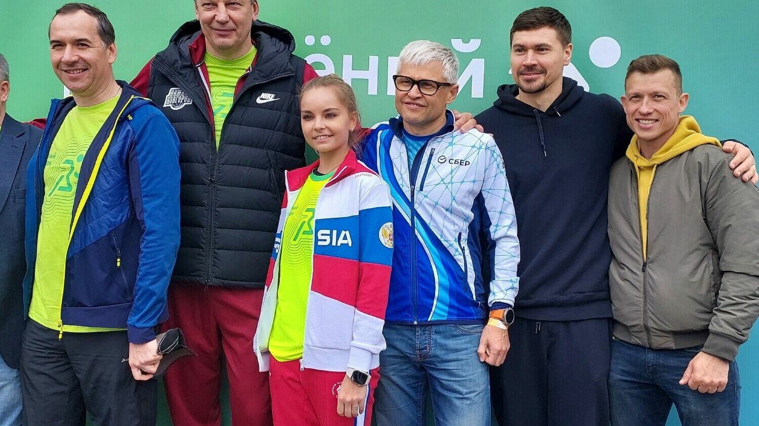 Слева направо: Сергей Панов, Арина Аверина, Петр Колтыпин