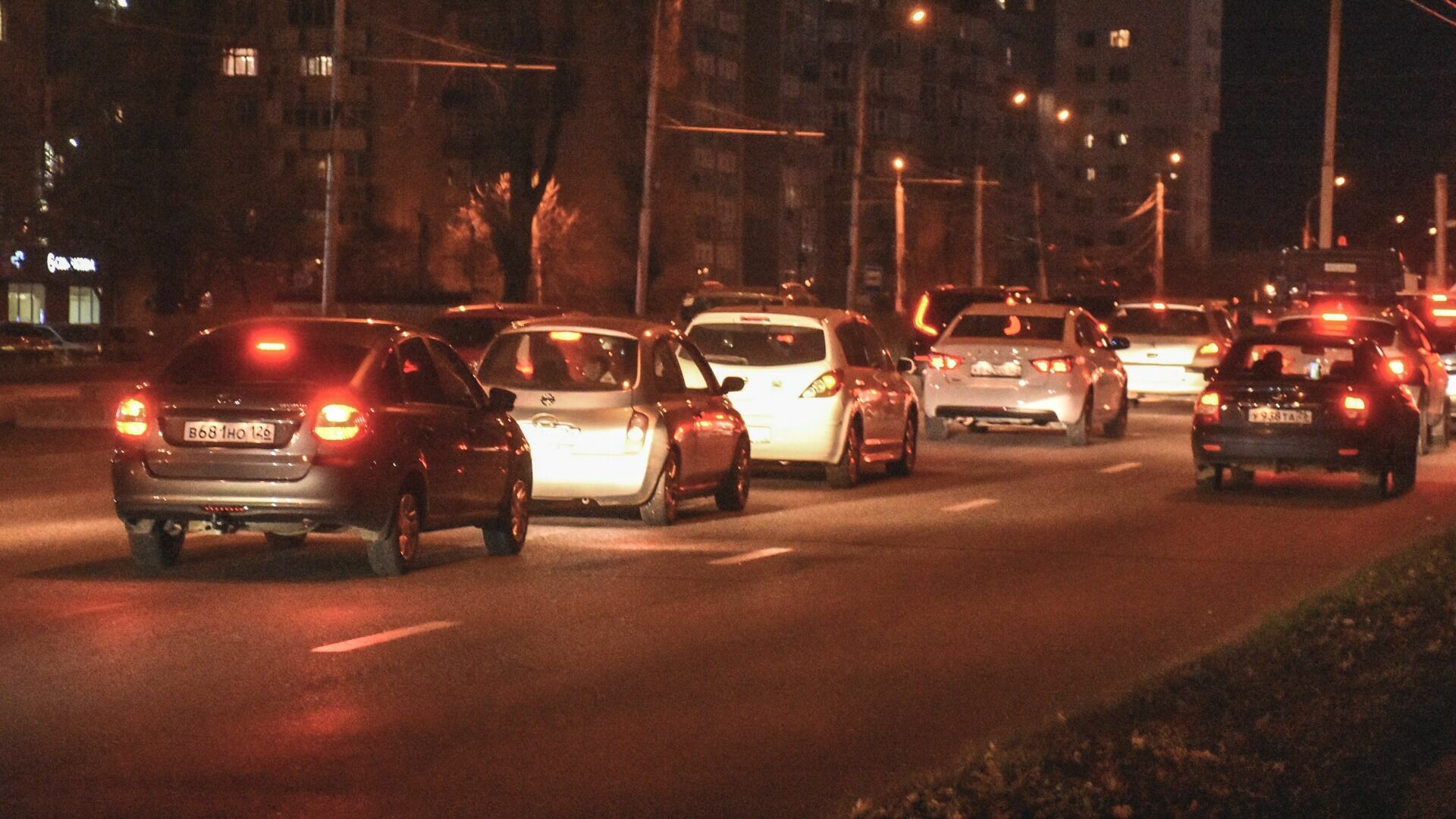 Пробки в девять баллов образовались в Нижнем Новгороде вечером 23 декабря
