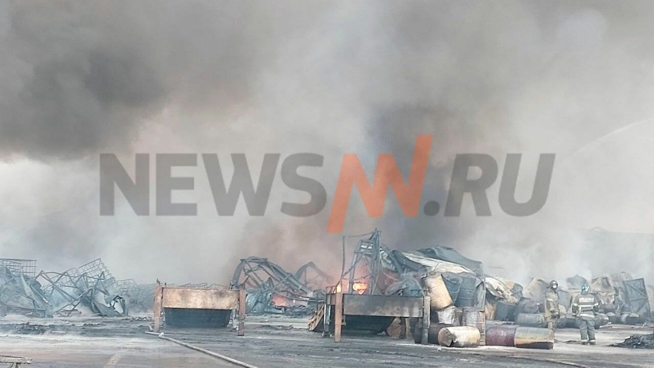 Крупный пожар в промзоне Дзержинска удалось полностью потушить