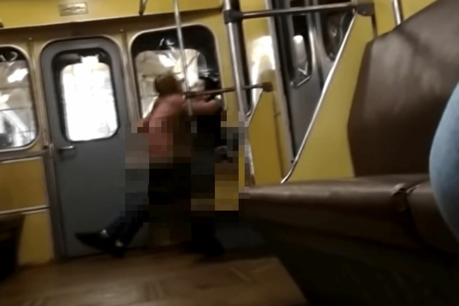 Секс в нижегородском метро 
