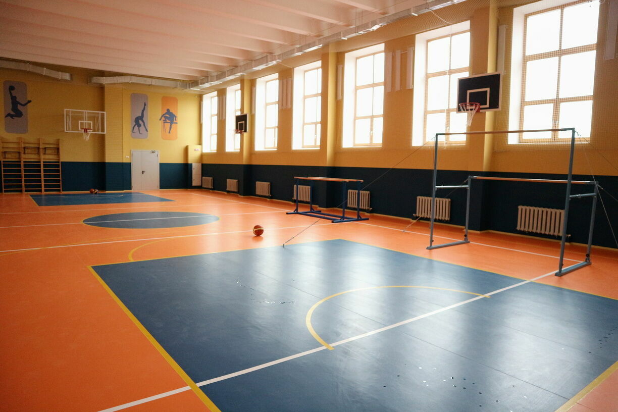 Спортивная школа в Нижнем