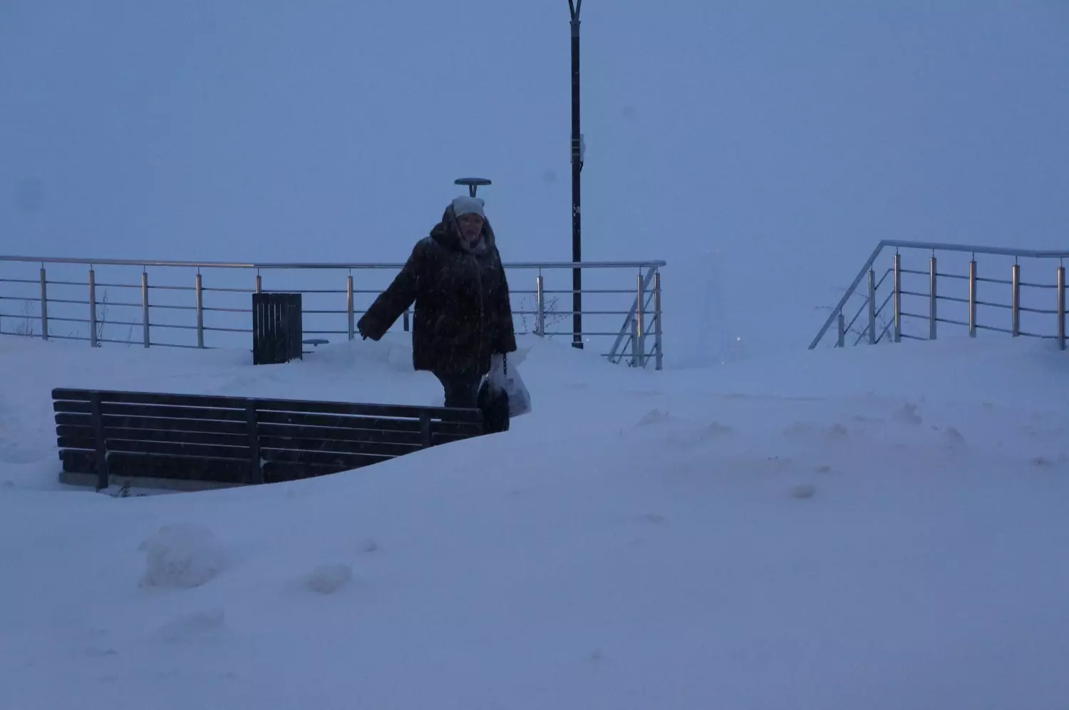 Снег в Нижнем Новгороде идет не останавливаясь